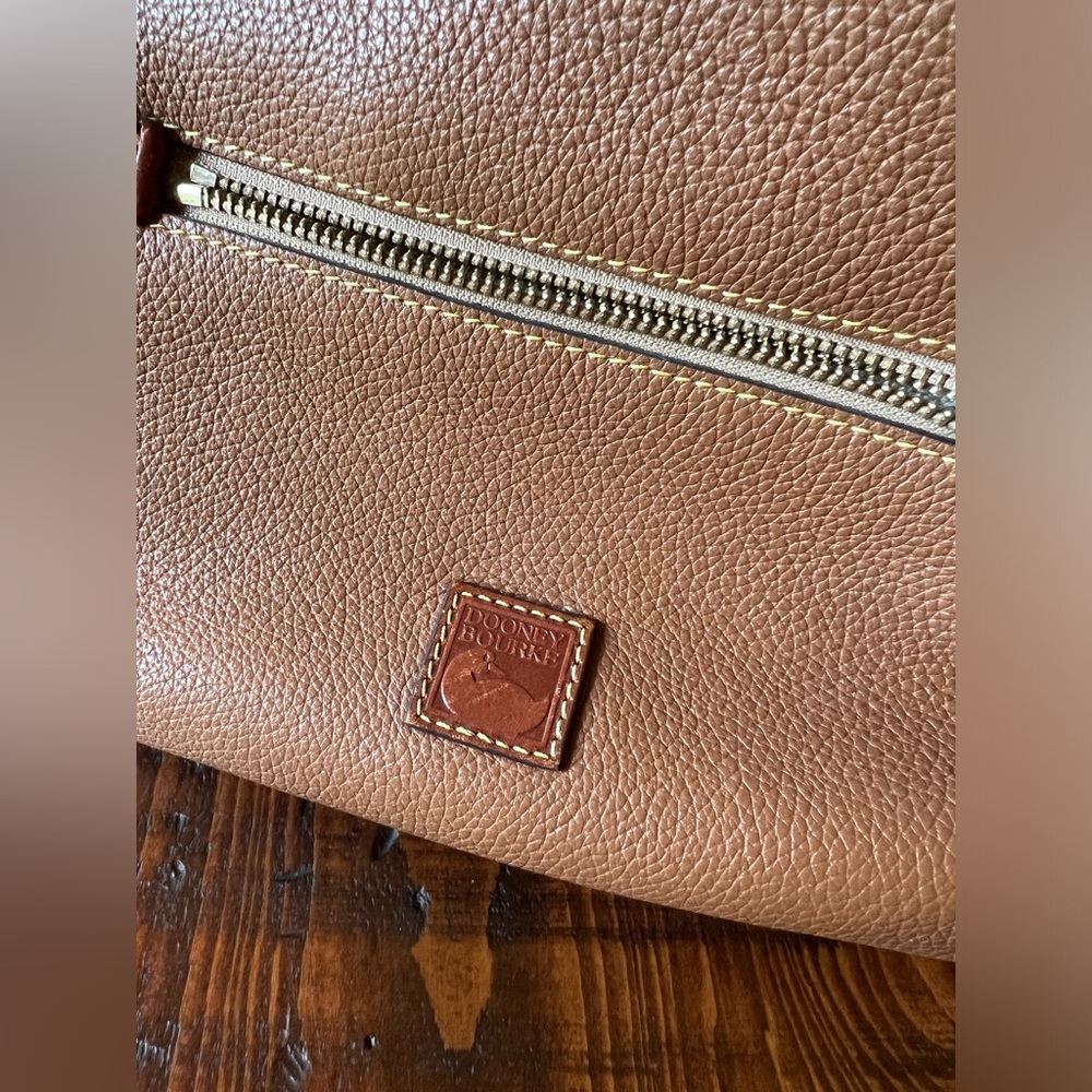 Rooney & Bourke Brown Leather Shoulder Bag *Broken Strap* - Picture 6 of 10